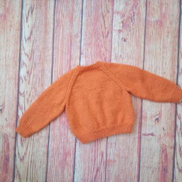 V neck cardigan for 1 year old with links to tutorials.