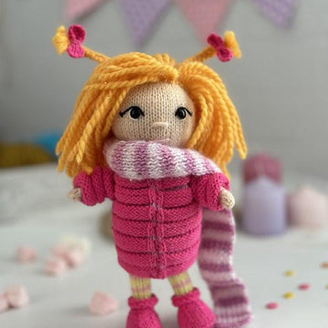 Knitting Pattern Christmas elf Chloe