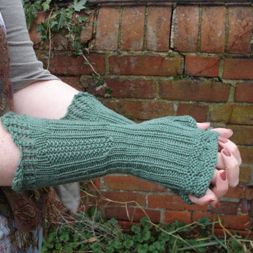 Russell Square Mitts