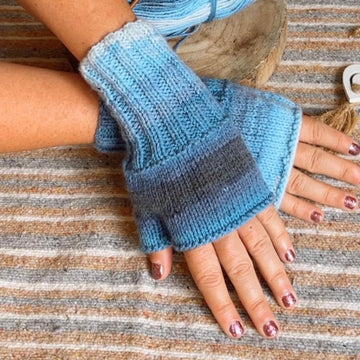 Arm Warmers / gloves Knitting Pattern