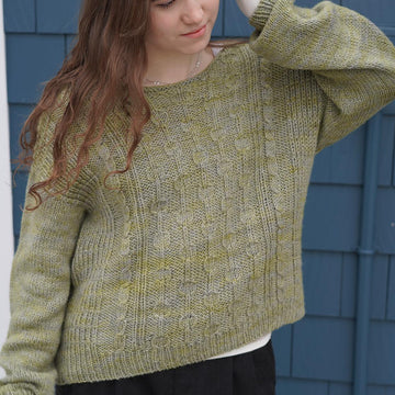 Circle Line Pullover