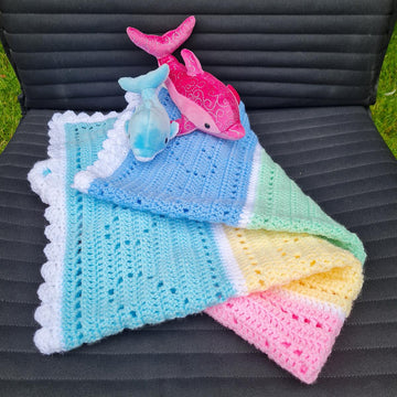 Full of Hearts Filet Blanket