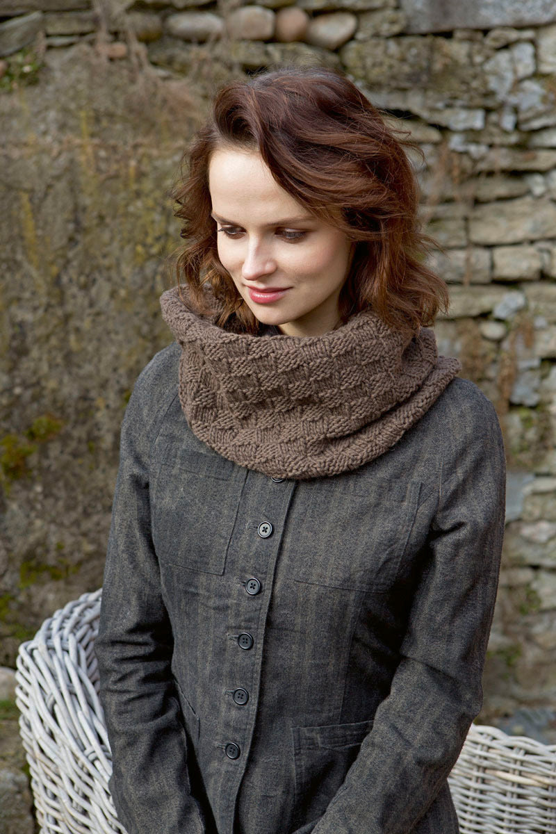 Fatto a Mano 226 Home & Accessoires by Lang Yarns