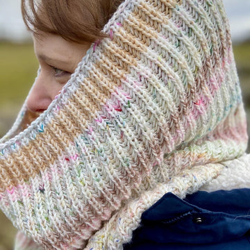 Bits And Bobs Cowl