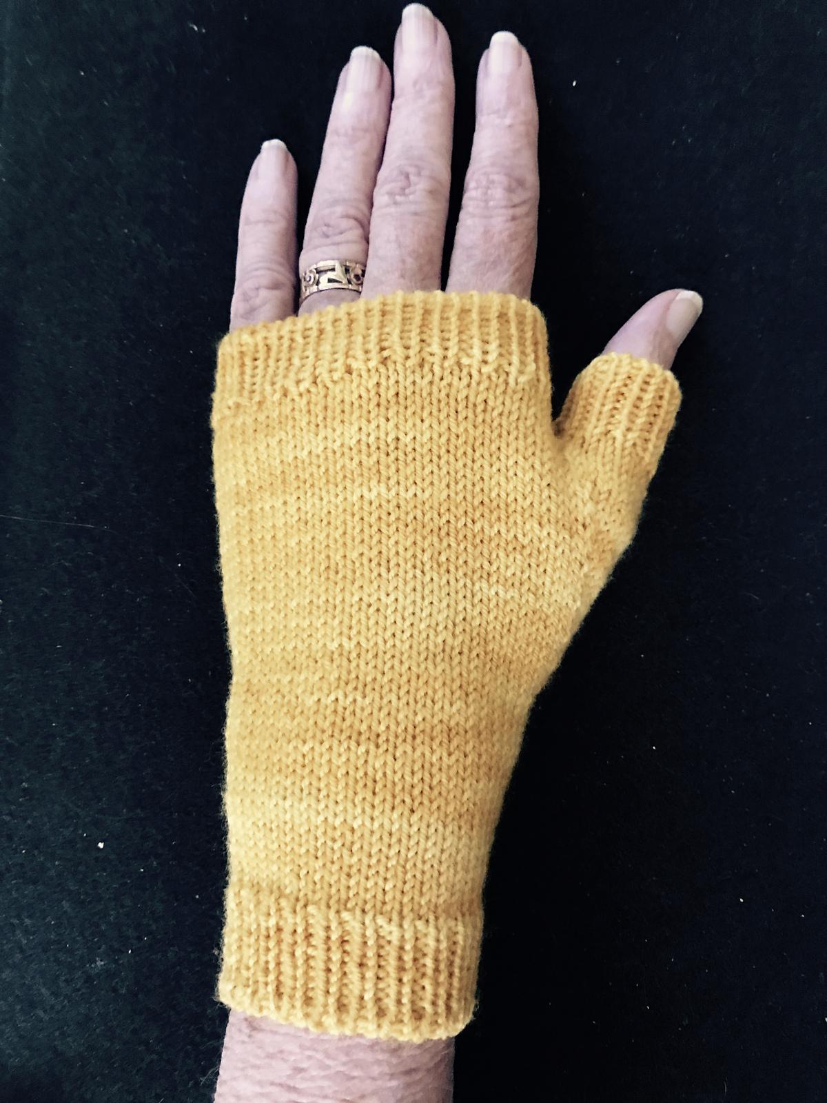 Fingerless Mitt Tutorial