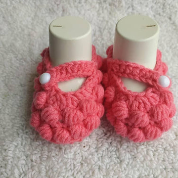 Baby girl puff shoe worked flat