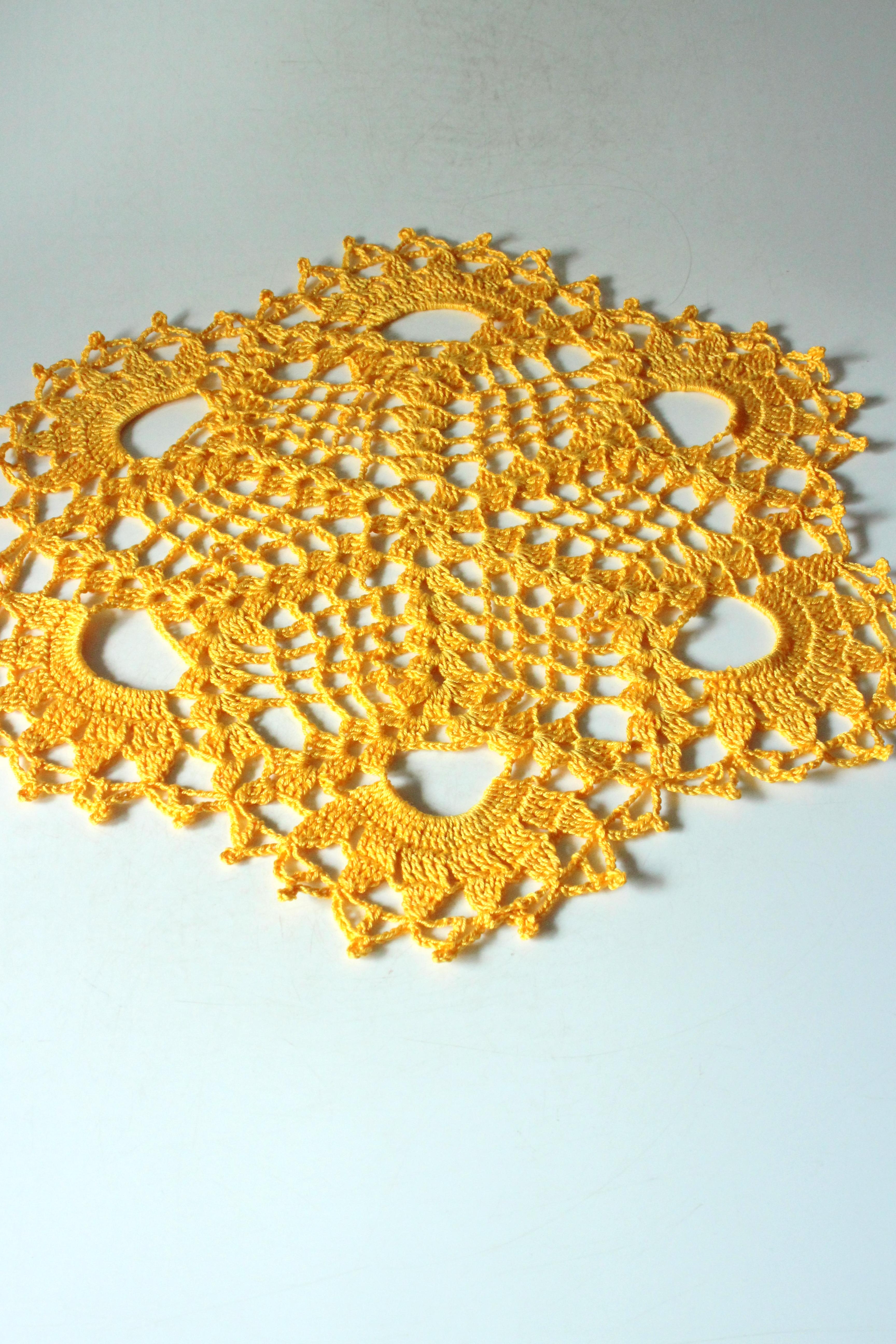 Centerpiece-Doily "Sommerjoy"