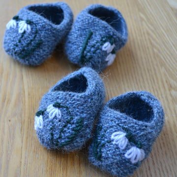 Baby Bee Shoe