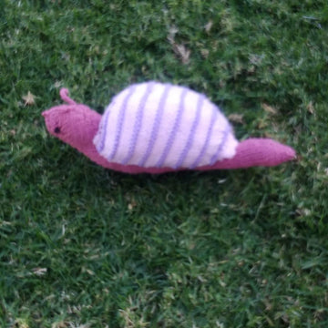 Knitted snail