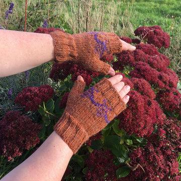 Worker Bees Mitts
