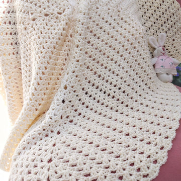 Iris cream square shawl