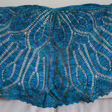 The Old Double Diamond Lace Shawl