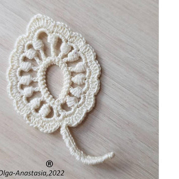 White openwork leaf