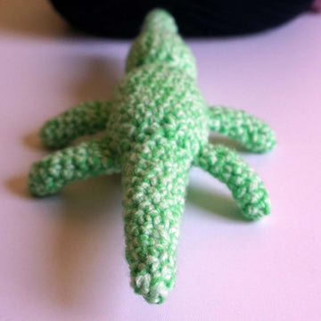 Crochet Pattern Mini Cuddle Croco!