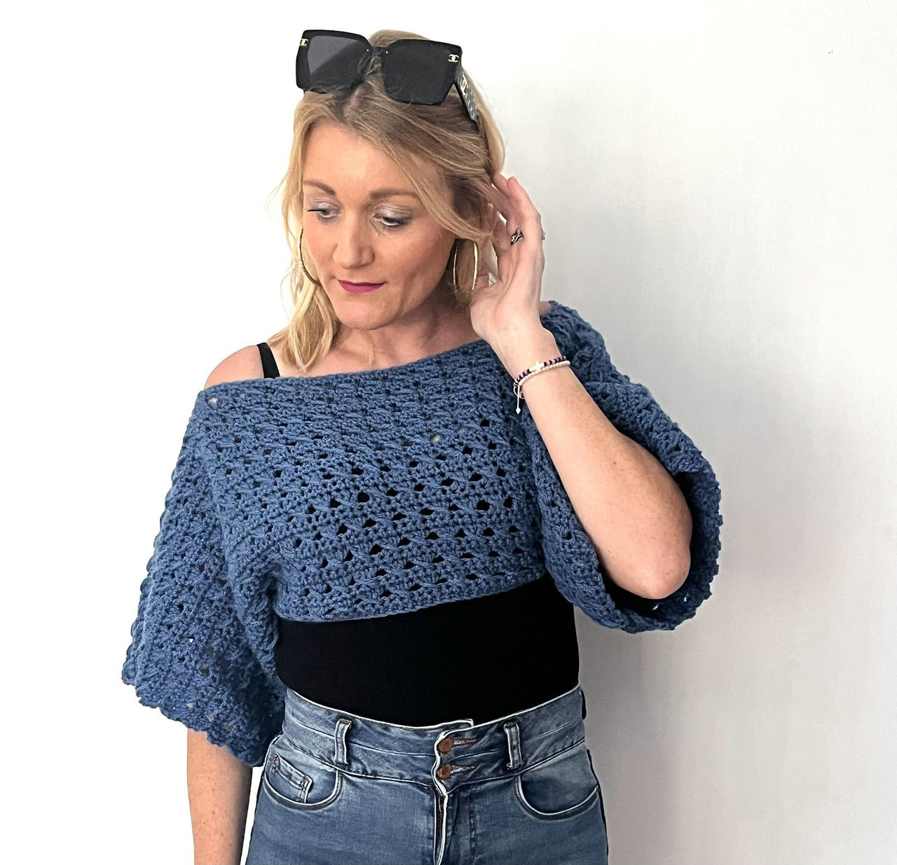 LaceShortSweater