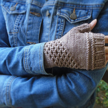 Hot Cross Mitts
