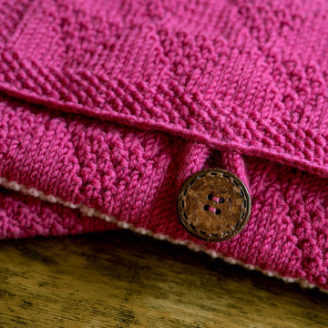 Wrendale Jewellery Roll Knitting Pattern