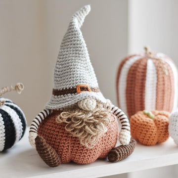 Halloween Pumpkin Gnome & Spider