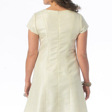 McCall's Misses'/Miss Petite/Women's/Women's Petite Dresses M6920 - Sewing Pattern