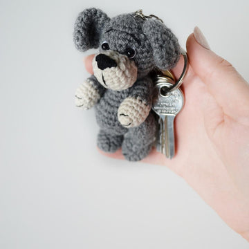 Amigurumi dog keychain