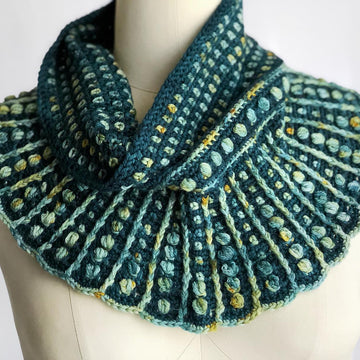 Dissent Cowl (crochet)