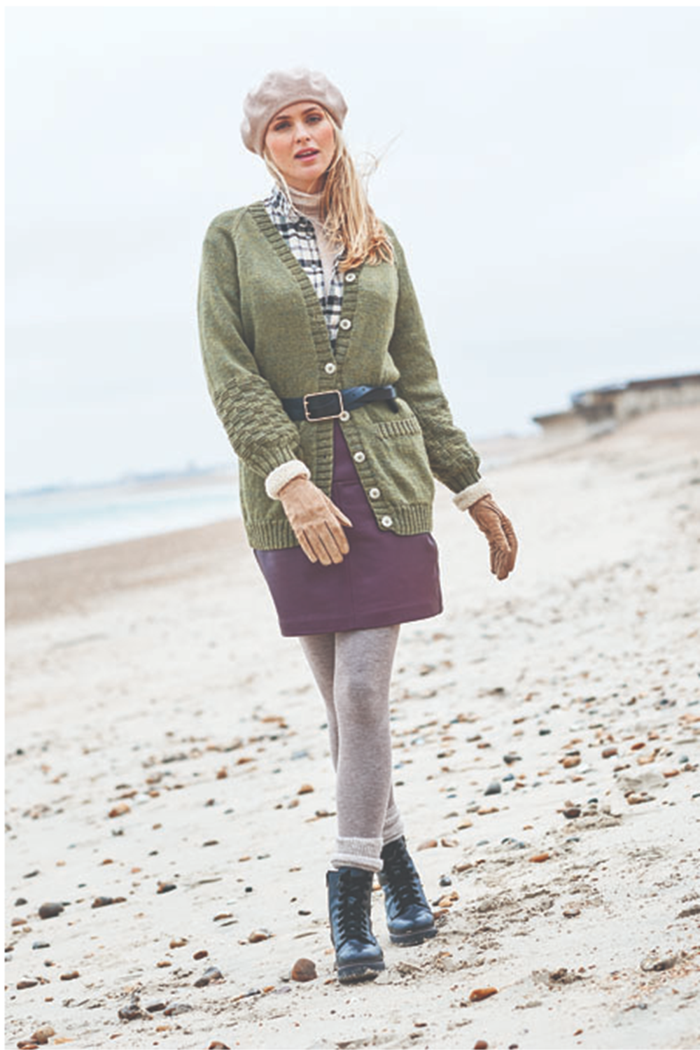 Cardigan in Stylecraft Highland Heathers DK - 9864 - Leaflet