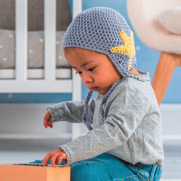 Crochet Star Baby Earflap Hat in Bernat Bundle Up - Downloadable PDF