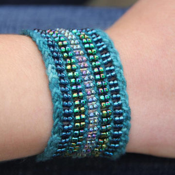Stereo Cuff
