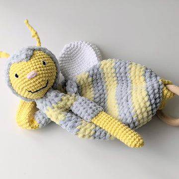 Bee Comforter and Teether, Bee Lovey