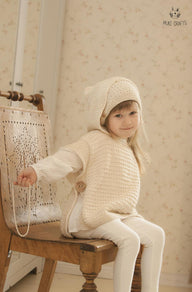 Laureen hat and poncho