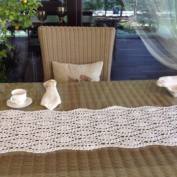 Table Runner N 131