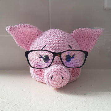 PIG GLASSES HOLDER