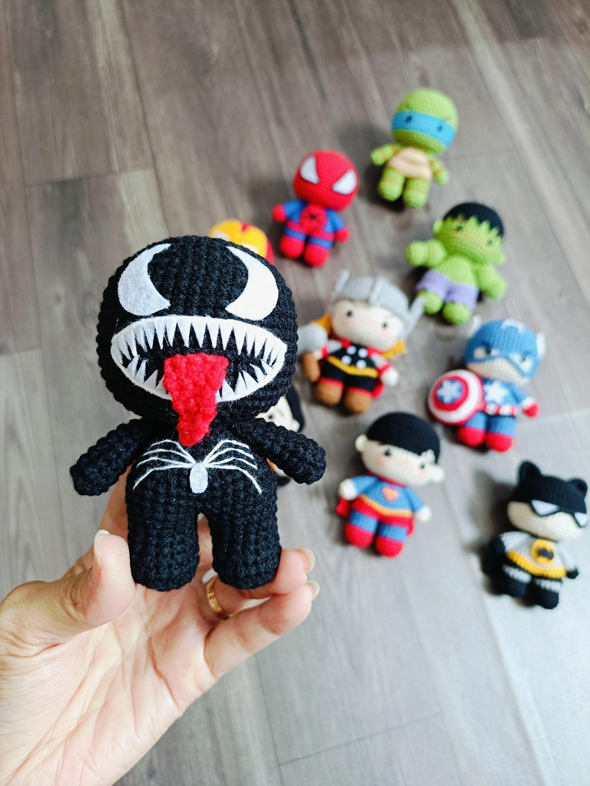 Venom keychain