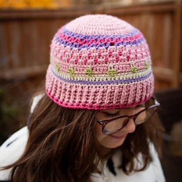 Snowy Pines Hat