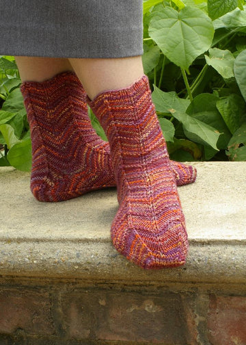 Short wave socks