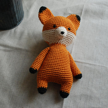Fergus the fiery fox crochet pattern