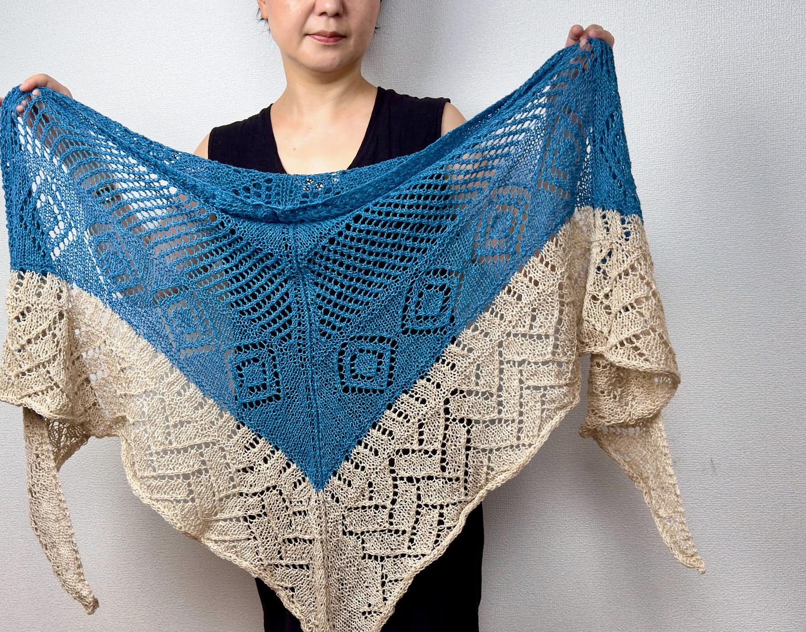 Graphic Elements Shawl