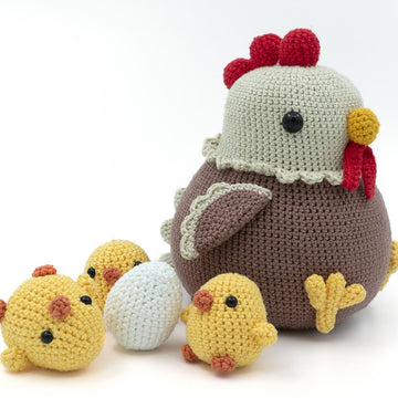 Amigurumi Hen, Chick, and Egg