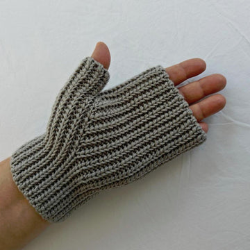 Cozy Cable Mittens