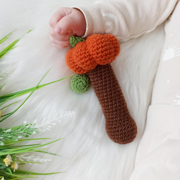 Crochet pumpkin baby rattle pattern