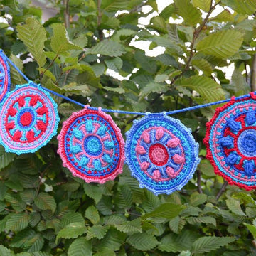 Mini Mandala Garland