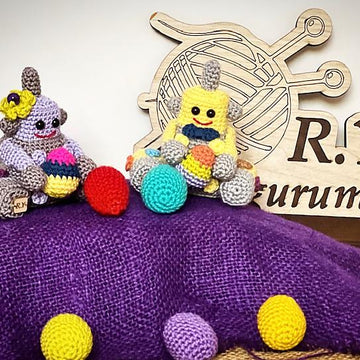 Amigurumi seasonal robot keychain