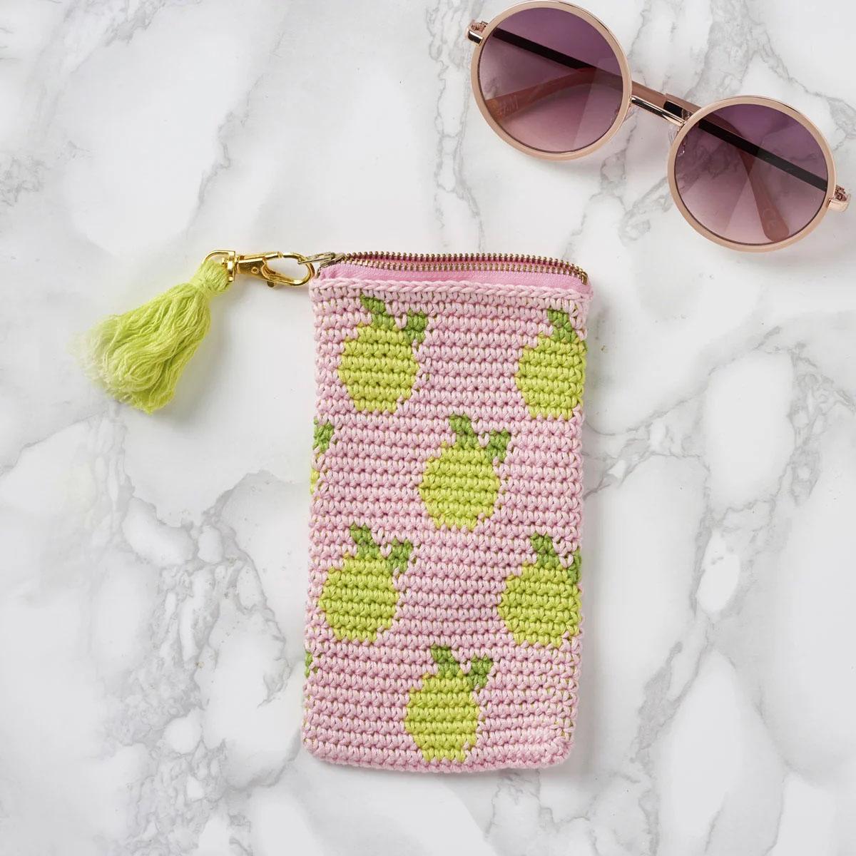 Citrus Twist Sunglasses Case Crochet Pattern