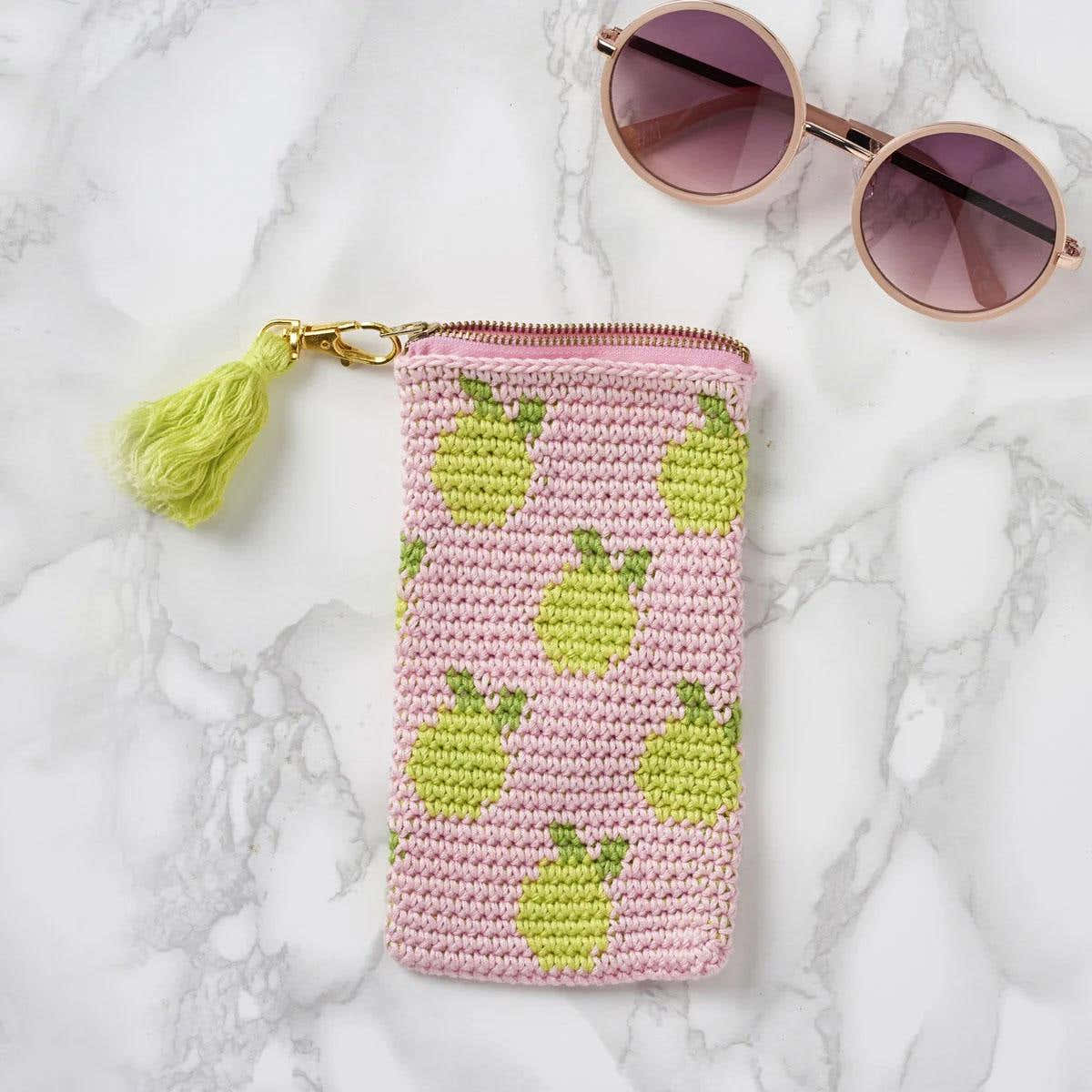 Citrus Twist Sunglasses Case Crochet Pattern
