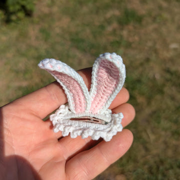 Bunny Ears Easter Hair Clip English-US