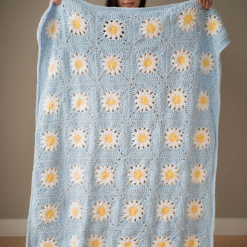 Plush Daisy Blanket