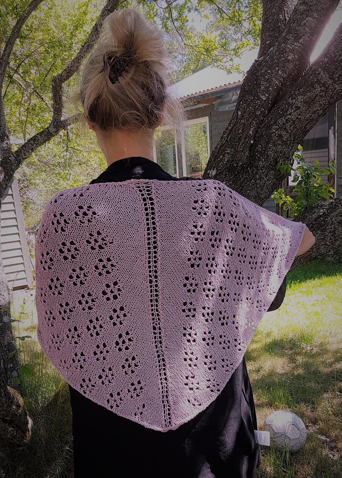 Daisy Shawl