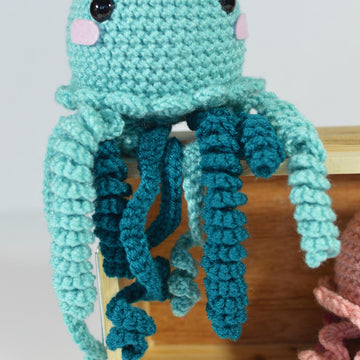Jellyfish Amigurumi