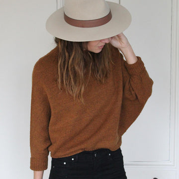 ROBIN Sweater