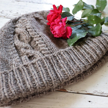 O Twist Hat